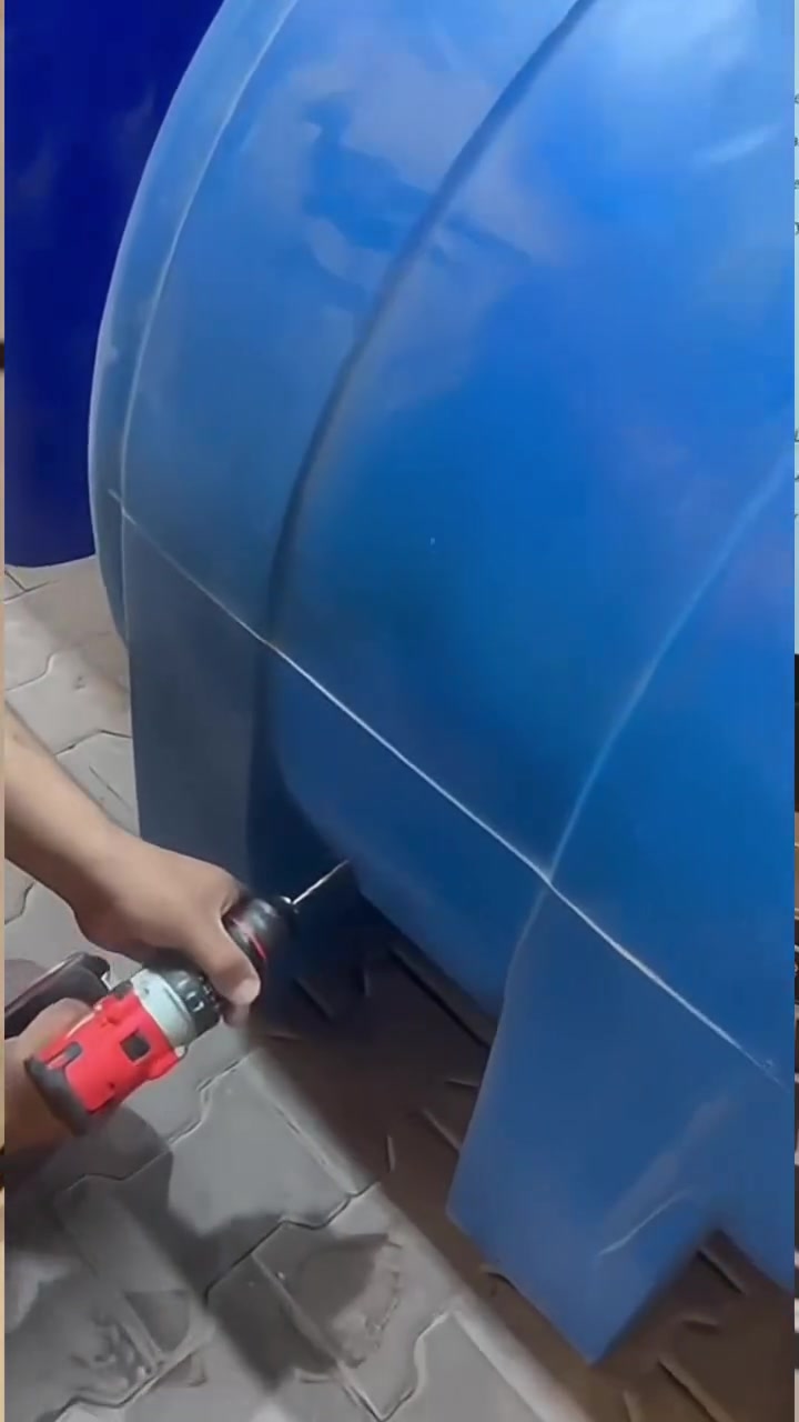 🔥 سيليكون HIGH TACK الأصلي
خاص لمعالجة ثقوب التانكيات والعزل القوي 💪
يمسك حتى إذا التانكي متروس مي 😳
لزك جبار على البلاستك والحديد ويتحمل أوزان توصل 350 كيلو 🔥

✅ مناسب للتانكيات والخزانات
✅ مقاوم للمي والرطوبة والحرارة
✅ لزك قوي جداً للأعمال الثقيلة
✅ تعلك أي شي بالحايط بكل ثقة

💰 سعر القطعة 9 آلاف فقط
🔥 سعر القطعتين 15 ألف

📍 معرض رعد
📞 ***********

#هاي_تاك #سيليكون #تانكي #خزان_مي #عزل #لاصق_قوي #سباكه #ادوات_صحيه #مواد_بناء #معرض_رعد #بغداد #لصق_جبار #تانكي_يرشح #عزل_مائي #هاي_تاك_اصلي
