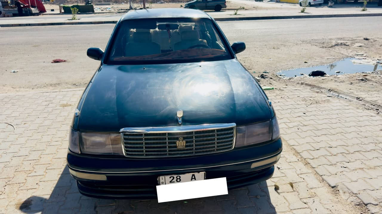 السلام عليكم 

بطه مديل 94 منفصل سياره حلوه خير من الله تجي اتشوف بعينك وتكلب  رقم نجف انكليزي وبسمي السياره إذا فادتك بالعافيه عليك 38 وبيه مجال *********** واتساب
