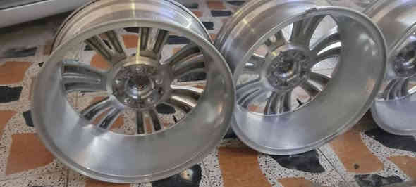 طخم ويل مكسيكي اصلي فارغ نضافه 95جديد مال كصه للبيع مكان ميسان ***********
