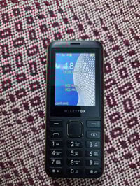 اسود • توصيل مجاني • التفتري