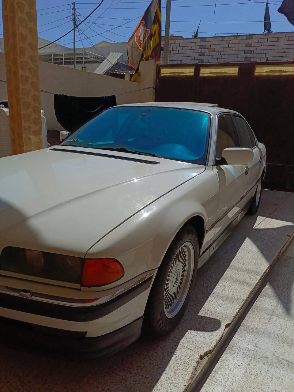 ‏سلام عليكم بسم الله الرحمن الرحيم 
البيع 730اصل مديل 95رقم بغداد سنويه لل 27
مكينه وكير كفاله كير تمساح 
صبغ قطعتين 
فتحه 3طكات 
صندوك شفط 
فول ارباك 
كشنات كهرباء 16حركه 
تخم تاير باتري جديد 
قبل سرعه 
تحكم ستيرن تبريد تدفئه 
شاشه 
‏كهربائيات ع وضع شركه كلشي بيه شغل 
حديده جديده 
عالي ناصي زنوب اصلي شرط
￼￼سياره خير من الله 
سعر 110بيه مجال بعد بيه موصفات واجد 
مكان سياره بصره 
تصل وبخدمتك ‭0783 820 9024‬
