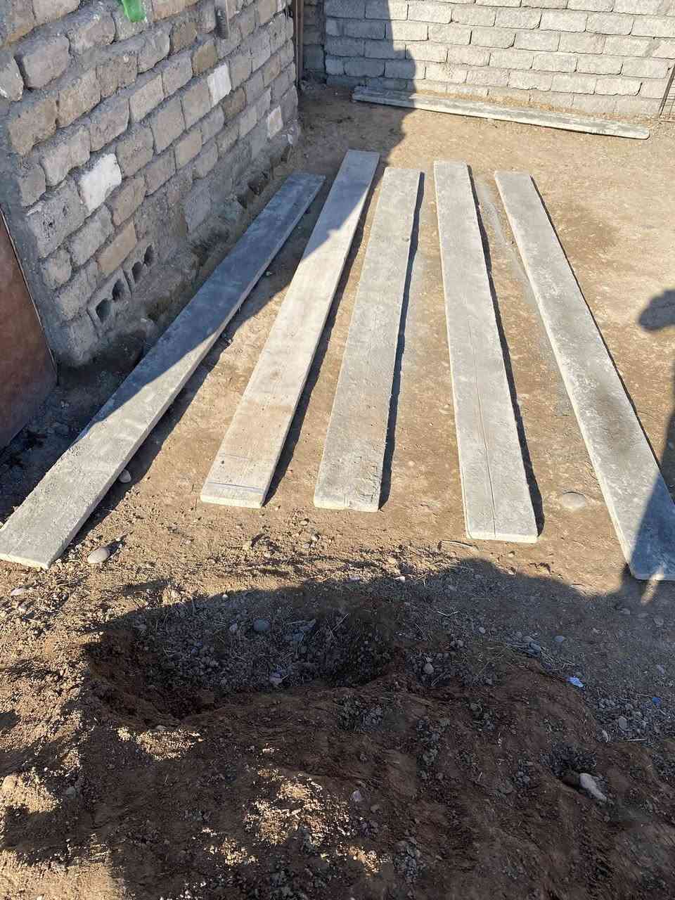 السلام عليكم
دوسات للبيع عدد5

***********
