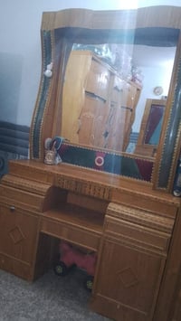 غرفة نوم • للبيع