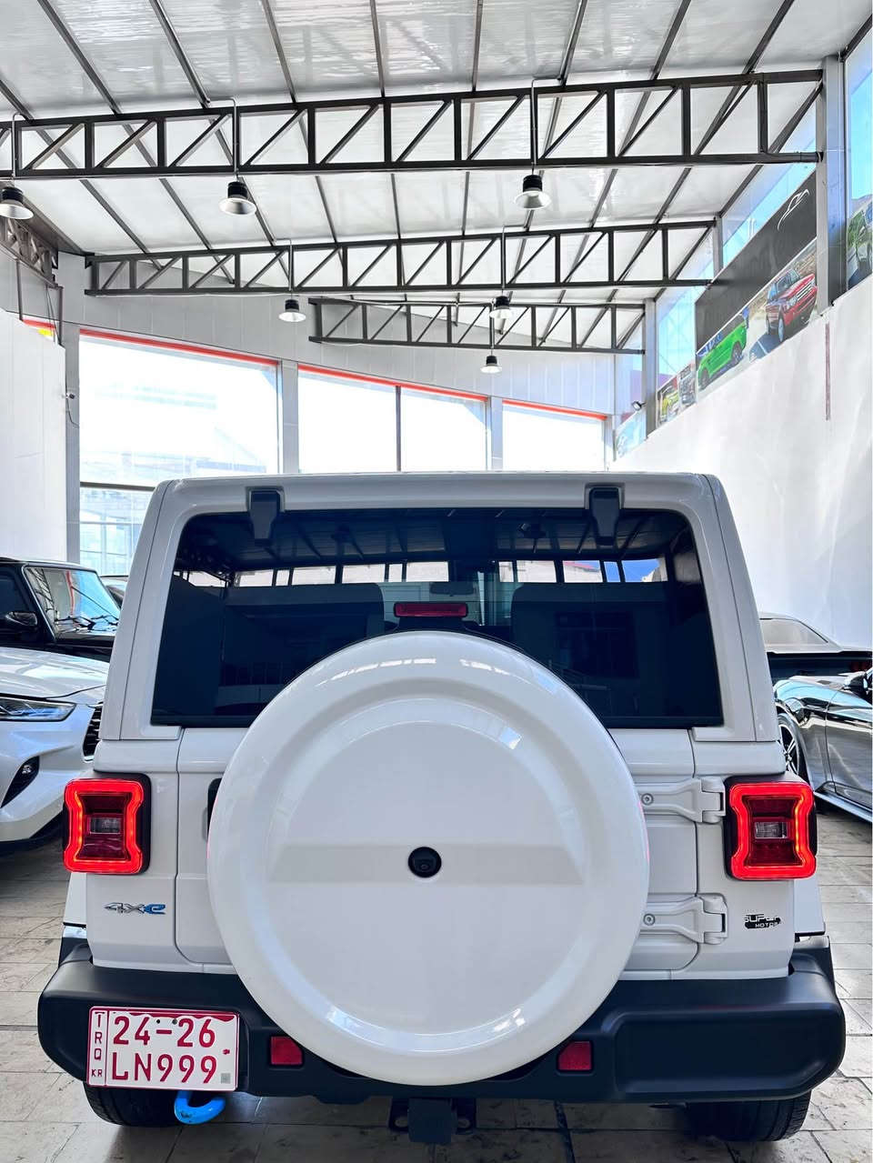 رقم السيارة : بدون رقم يترقم شمالي 
موقع السيارة : دهوك
نوع السيارة : جيب رانلكر 
موديل السيارة : 2024
المسافة المقطوعة: 22.000 ميل

مواصفات:صحارى SAHARA 

بصمة تشغيل 
بصمة ابواب 
تشغيل عن البعد 
شاشة كبيرة 
كراسي تدفئة 
ستيرن تدفئة 
هايبرد وبانزين وكهرباء
تراكشن مانع انزلاق
لايت زينون LED
دفع رباعي 4*4 

ملاحظات: مكفوله كفالة عامة كله بشرط بدون صبغ بدون اي شي 

السعر : 33.000$ 

للأستفسار :

***********
*********** دهوك, العراق
