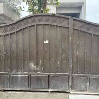 باب • ٣.٢٠×٢م • قديم نظيف