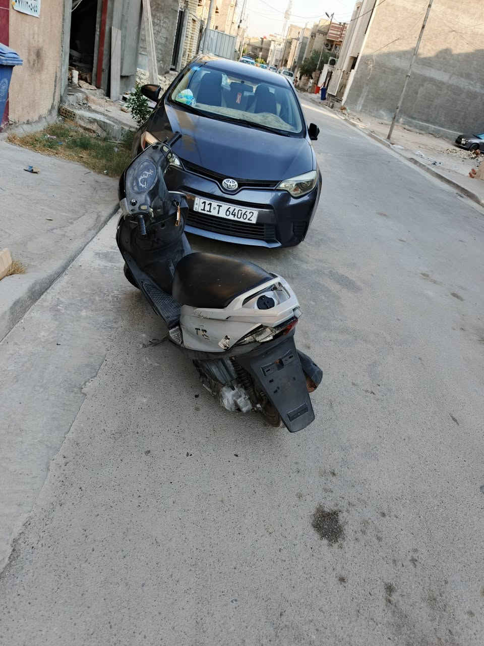 دراجه بلاديه حلوه ما مفتوحه ماكس ميه وربعين نقص بس باتري كمله  مكينه شك الكاع سعره ٢٣٠ مكاني بغداد الغزاليه رقمي *********** وتساب بي شراي يتصل
