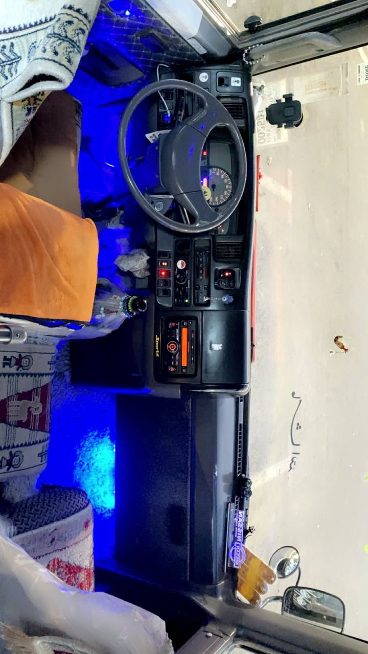 نيسان ٢٠٠٥
غاز و بنزين
گير ئةكسل مةكينه تبريد توندو تؤلى بةشةرت 
سةنةوى تا ٢٠٢٩ نوئ
كوشين سياحى دةرگا كارةبايى دو گةرمى پيش و دواوه
حيزام سبوغه
هةولير
***********
