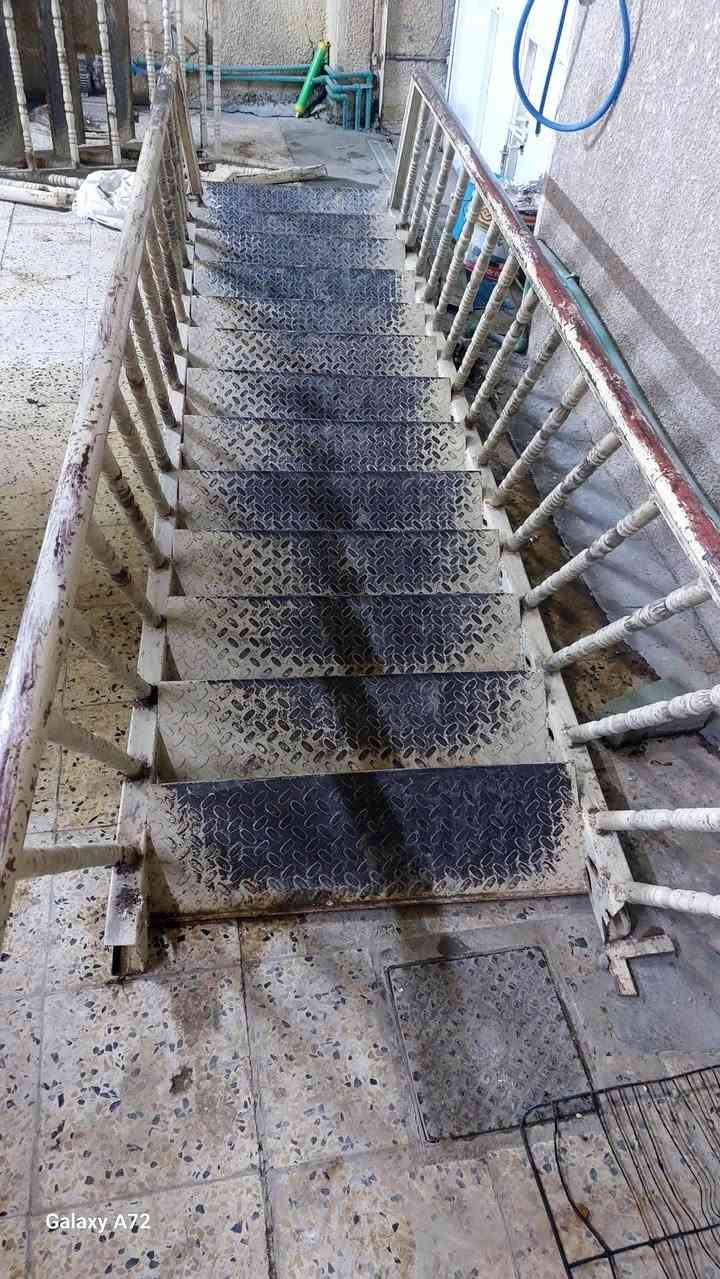 للبيع درج كامل هوه والداير مالته ٢٧٥ وبي مجال ***********
