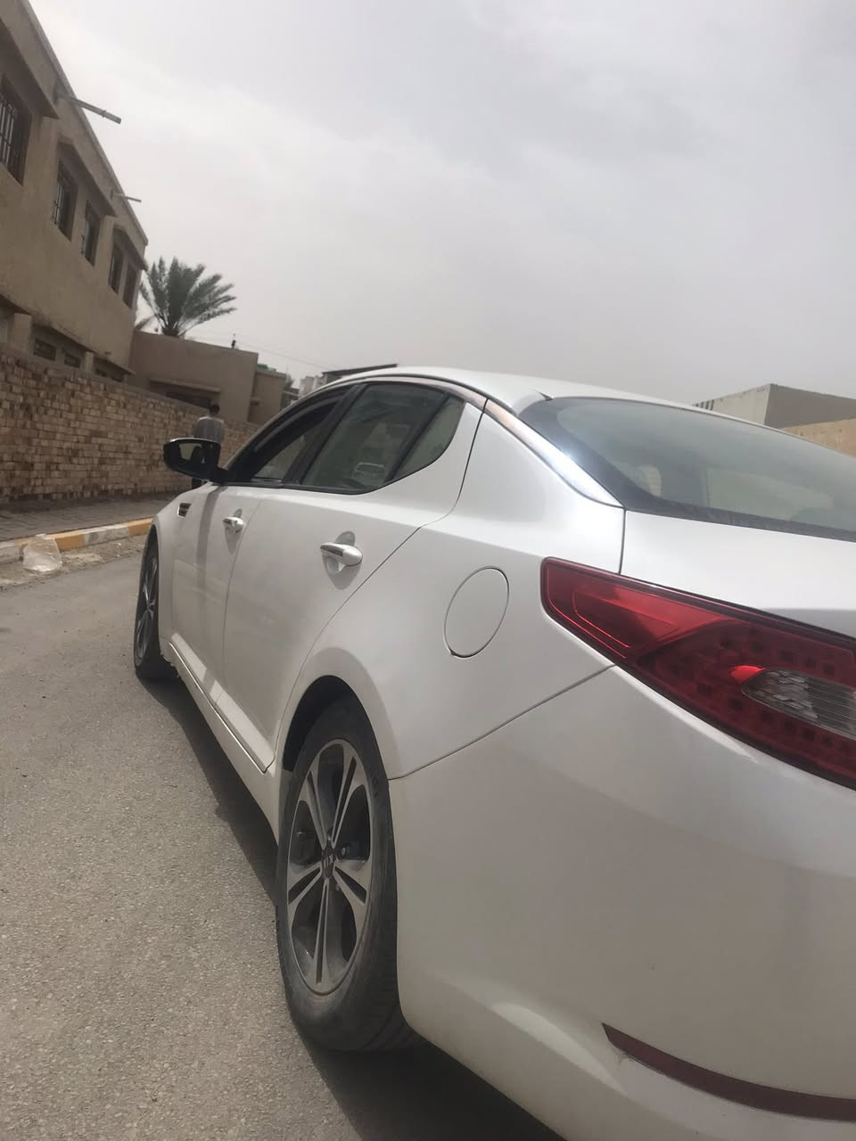 السلام عليكم
اوبتيما 2012 خليجي مكينه 2000 فول مواصفات من عده البنوراما بصمه مري شفط السيارة مكفوله كفاله عامه بيه رصعات كلش قليله رقم قادسيه للاستفسار ***********
