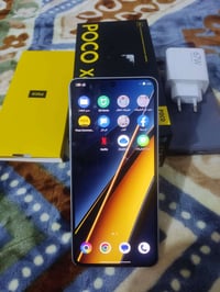 Poco x6 pro ذاكره 512  کامل ملحقات كارتون شاحن  كاميرا الاماميه متوقفه...
