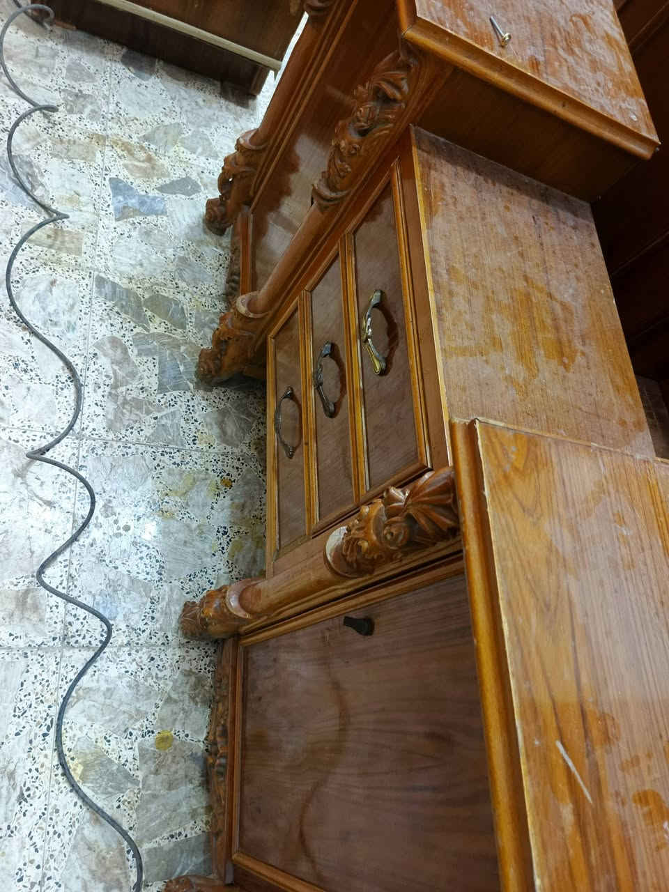 غرفه أم السته زان نضافه زيرووو تكمه تفصال درجه اولى ‏‪***********‬‏
