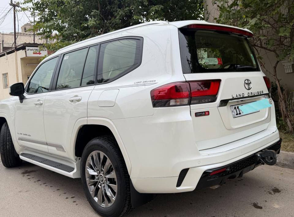 تويوتا لاندكروز GXR فول مواصفات Limited 2023 ساز ماشية 34 الف كم مكفولة كفالة عامة رقم بغداد باسمي فول فول مواصفات

🟪 السعر  :: الطلب في التعليقات ويوصلك مباشرة ✍️ 📩

3 شاشات
نظام صوتي 2 سماعات
4 كامرات
3 مرايا تعتيم ذاتي مع مرايا قلاب
صندوق كهرباء
كراسي كهرباء
كشنات جلد
شاحن لاسلكي
تبريد كشنات
بصمة دخول 4 ابواب

رقم صاحب السيارة 
***********
