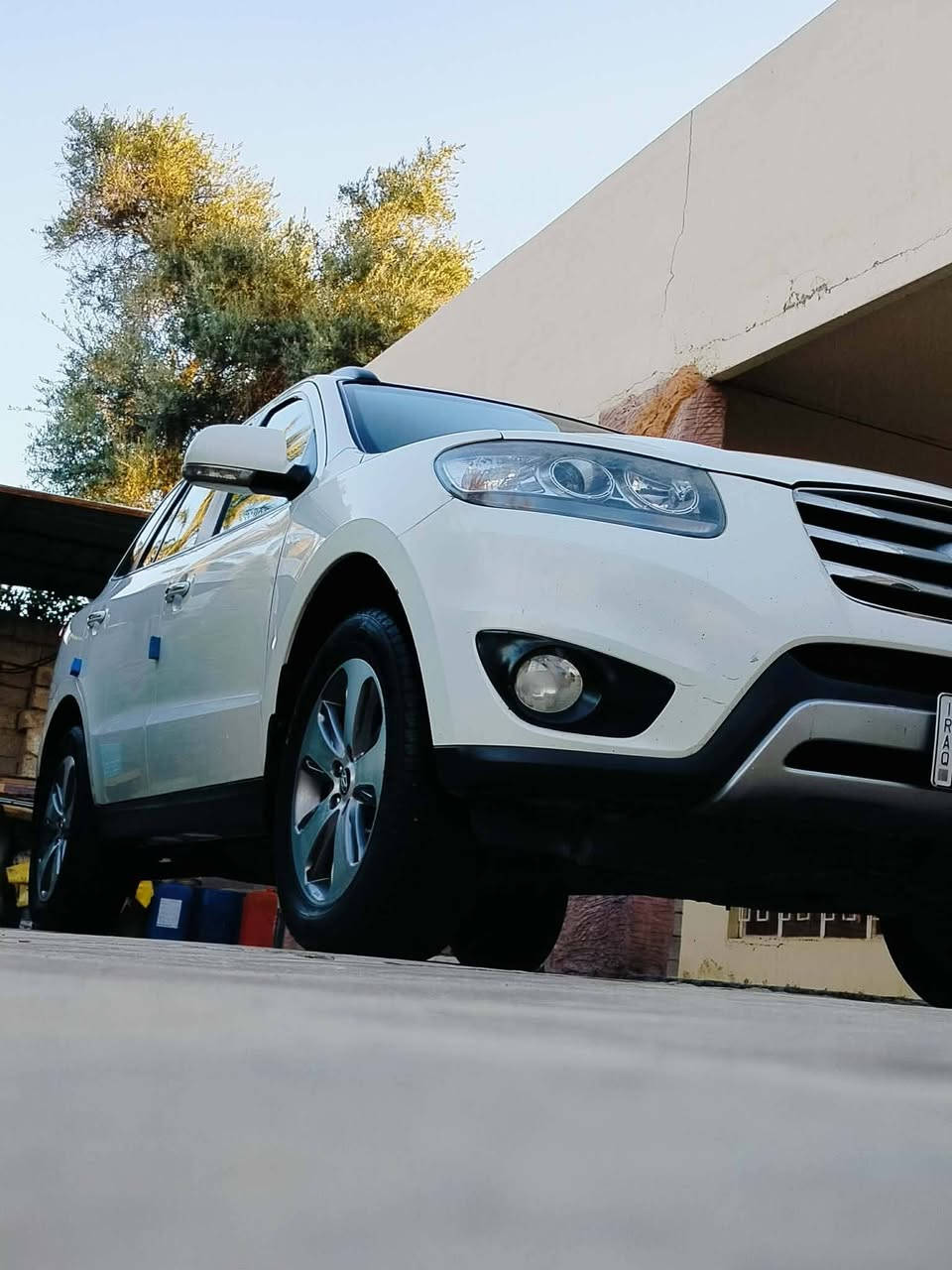 السلام عليكم
Hyundai Santa fe
سنتافي 2012  خليجي
6 سلندر محرك 3.5
فوول مواصفات 
قطعه وحده صبغ جامرلغ الصفحه اليمنى شرط بدون ضربه ولا معجون
السعر 165$ وبيها مجال
ديالى_ بعقوبة
للاستفسار (*********** )
