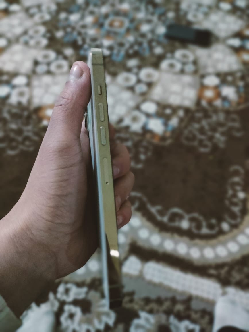 ايفون 13 برو ماكس للبيع جهاز نضيف كلش مثل متشوف بالصور البطاريه 89 جهاز مابي ايشي تجي تفحص وتشوفه سعرة 650 وبي مجال بسيط
موجود واتساب ***********
