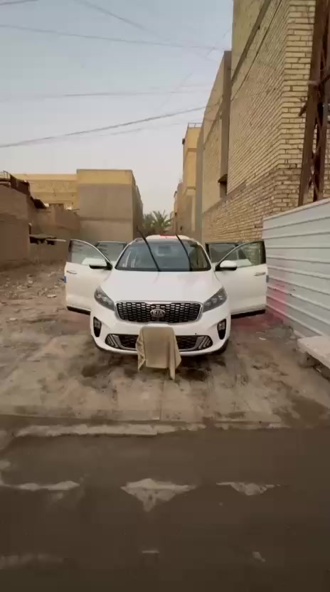 السلام عليكم /سورنتو2019 شكل 2020 خليجي كفاله عامه فقط بارد شبر لا اكثر مكان السيارة بغداد السعر المطلوب 247
***********

