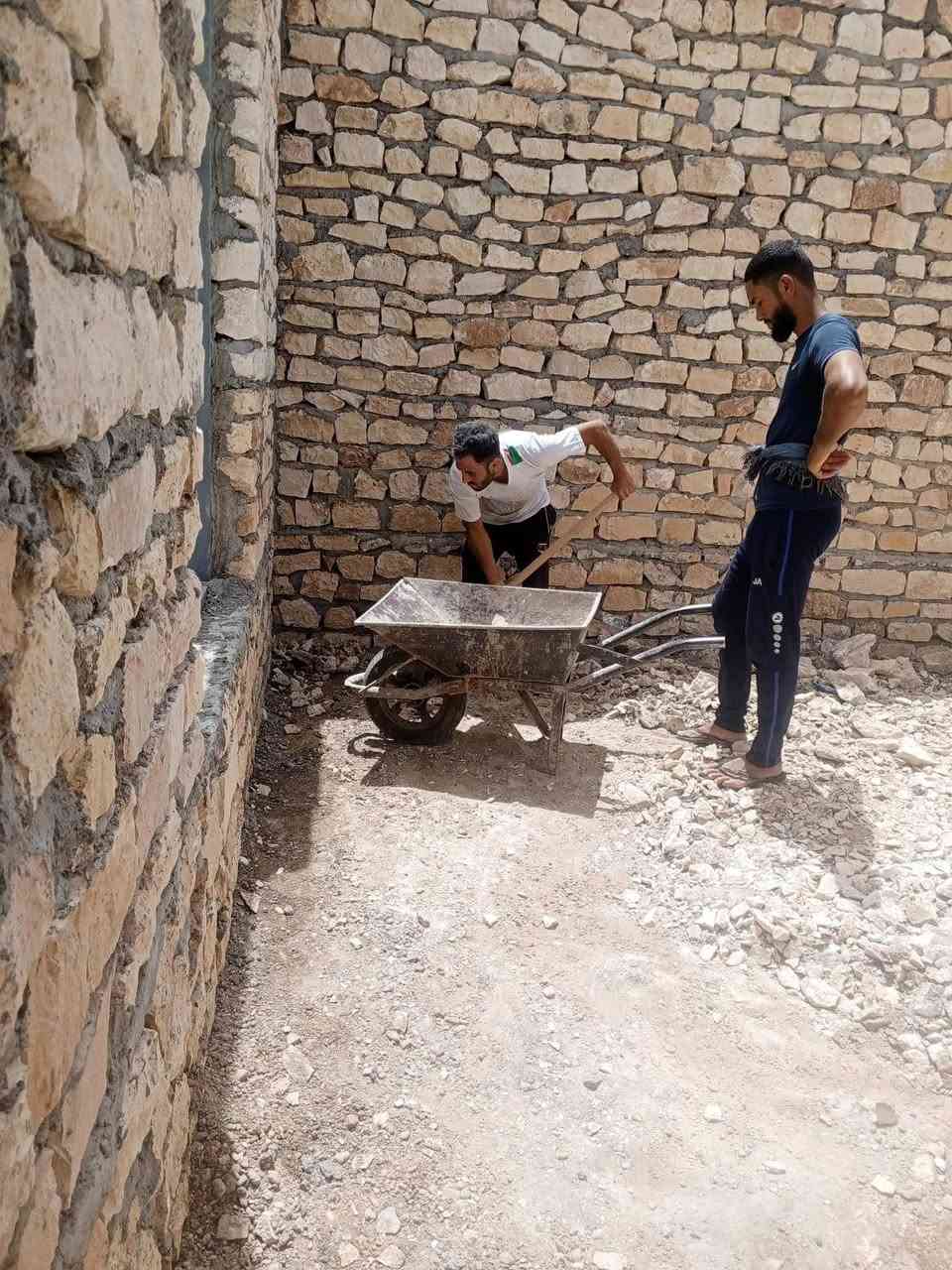 السلام عليكم /كادر عمل جاهز تصعيد مواد +تنضيف بيوت حدائق+ تفليش+ دفن نهري +نقل اثاث//معداتنه جاهزه
وسياره تجيك للبيت ماعليك بس الاتصال بالرق***********
