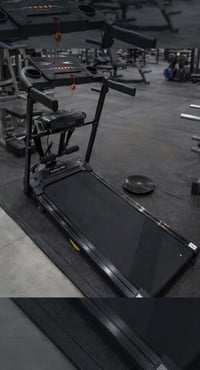 للبيع جهاز جري ما مستعمل جديد  سعر 365رقم الهاتف بي وتساب07844371838