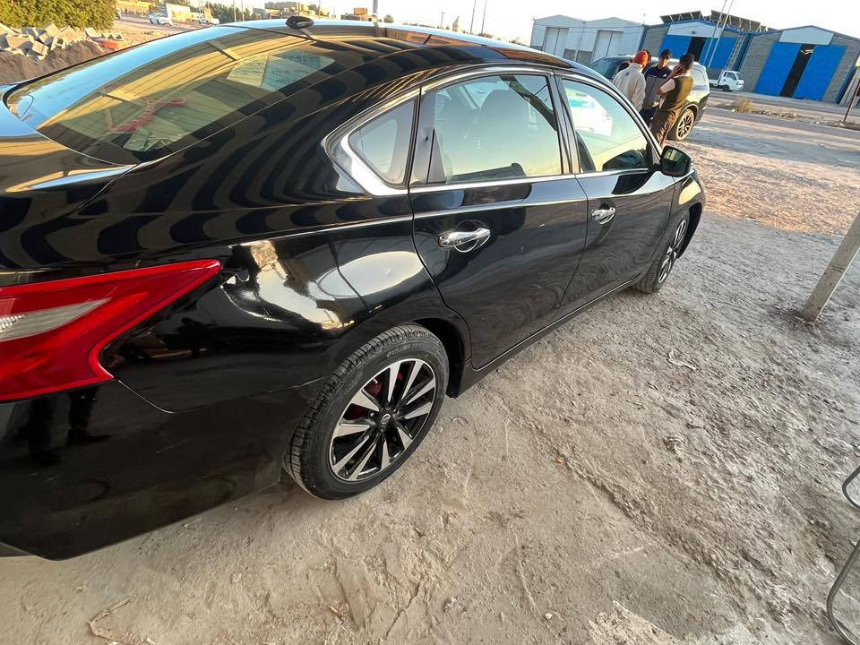 نيسان التيما 2018 

رقم ذي قار إنكليزي 

موصفات SL فول ماعدا الفتحه
-بصمه تشغيل وباب وجنطه
-رادار امامي جانبي  
-كشنات جلد 
-تدفئة كشنات
-تبريد منفصل
-تبريد خلفي 
-اشاره بالمرايه
-تدفئة استيرن
-شاشة وكاميرا 

**صور الحادث وي المنشور 
$ السعر 125 
مكانها ناصريه 
***********
