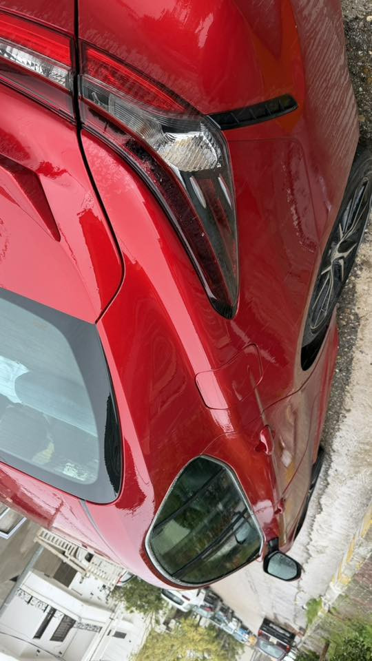 السلام عليكم ورحمة الله وبركاته
تويوتا كامري 2024 SE بانزين 

 رقم كركوك 

 تحويل. ثاني يوم 

موصفات SE 

مواصفات السيارة 

_بصمة

_تشغيل عن بعد

_رادار امامي 

_رادار بالمري 

_كشنات جلد اسود  

_كشن كهرب 

_ثلاث وضعيات قيادة 

_كروز سرعة 

_مثبت مسار 

وباقي مواصفات الكامري المعروفة 

رقم شاصي صور حادث مو جود

 كير ومحرك بشرط  مكفولات

ضررها بنيد فقط 

بدون  ايرباك 

ماشيه السياره 29 الف 

رقم الشاصي 
4T1T11AK2RU227353

للاستفسار الاتصال ***********

مكانها كركوك
