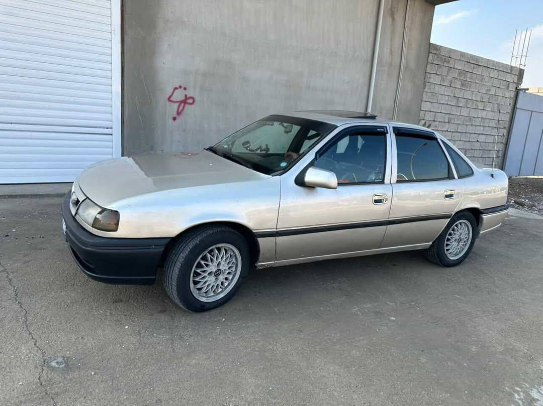 وضع شركه  اقرا تفاصيل وخابر
اوبل فكترا موديل 1993
محرك 20 
كير اوتماتيك 
رقم سليمانيه دولي جديد رقم مميز 
كير محرك صدر امامي وخلفي كله بشرط 
سياره بدون ضربه 
حتى هلالات  بلاد 
سياره بدون قطر خياس 
قاعده دبلات خلفيه واماميه  بلاد بدون خياس 
كهربائيات كله شغاله 
سعر 47 $ 
اي استفسار خابر 
***********
