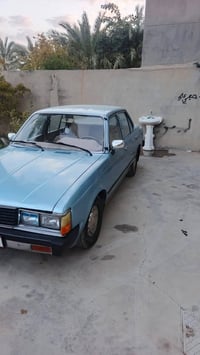 كورونا • ١٩٨١ • مكينه گير مكفول