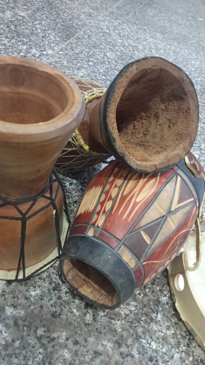 انتيكات شغل يدوي حفر مثل ماموضوح بصور 50 ألف كلهن وي التوصيل


**إذا كنت صاحب هذا الإعلان وتريد حذفه لأي سبب، رجاءا أرسل رسالة إلى الدعم الفني**