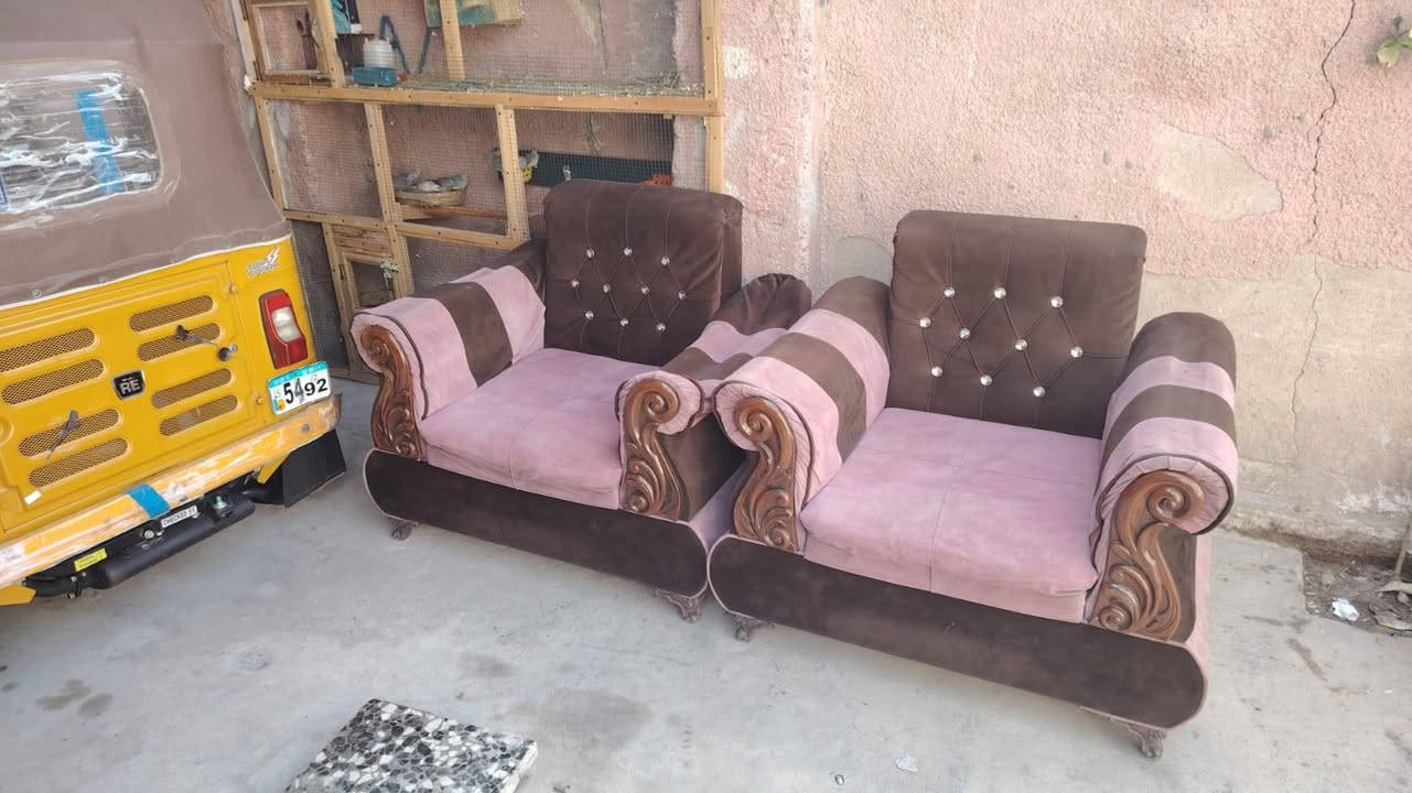 تخم للبيع السعر 125مكاني حي الخطيب قرب أسواق تفاحه ***********
