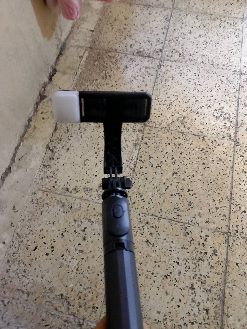 سلام عليكم شباب استان تصوير وتتحكم بي ونضيف ابد ما مستخدم والتقاط صوره عن بعد تحكم بالجهاز دكمه بي التقاط صور ( ***********) والسعر (25 الف )