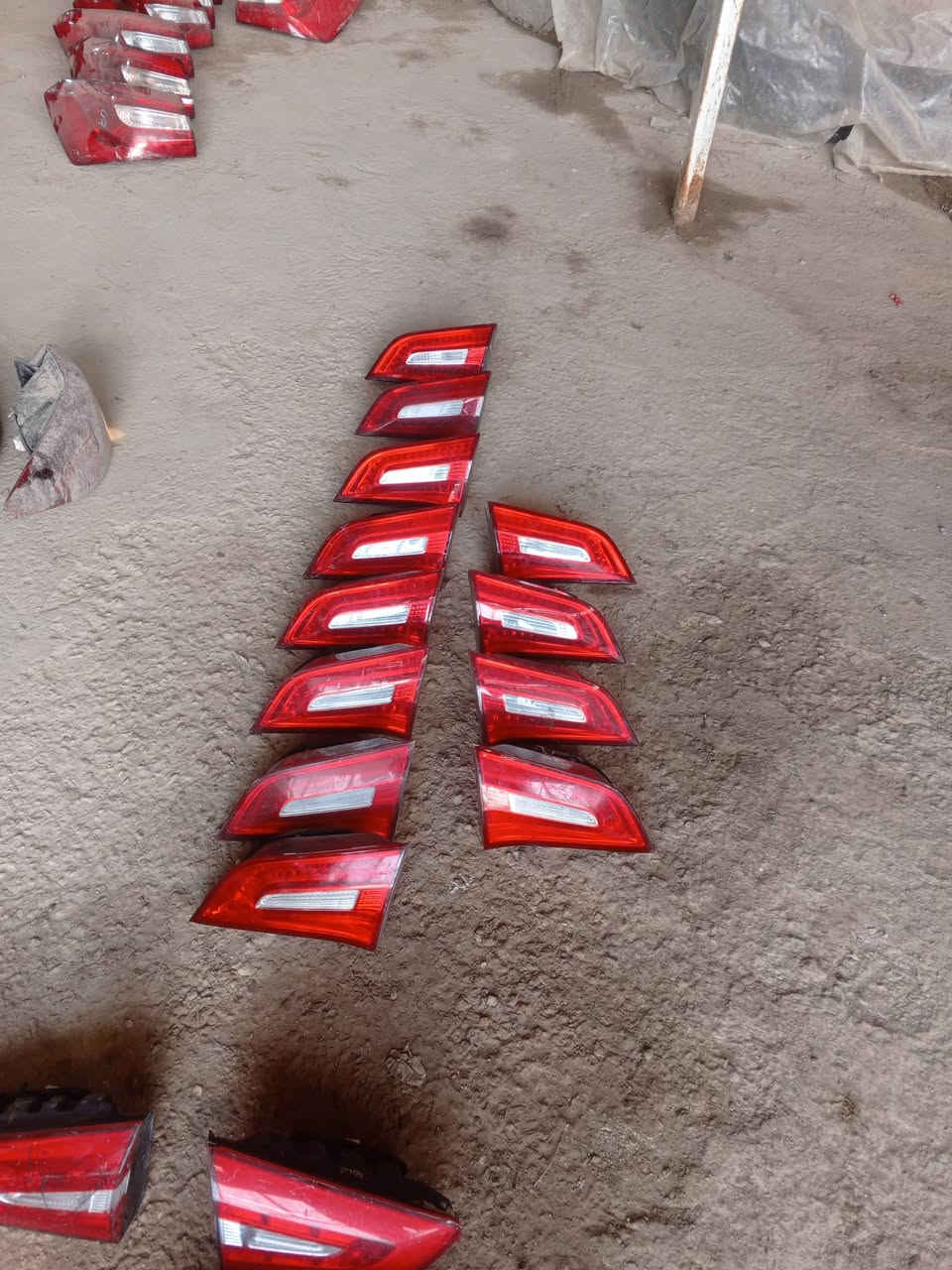 مجمع عادل البديري لعنوان الديوانيه حي الصناعي
للتوصل 
*********** فؤاد 
يوجد توصيل جميع المحافضات
