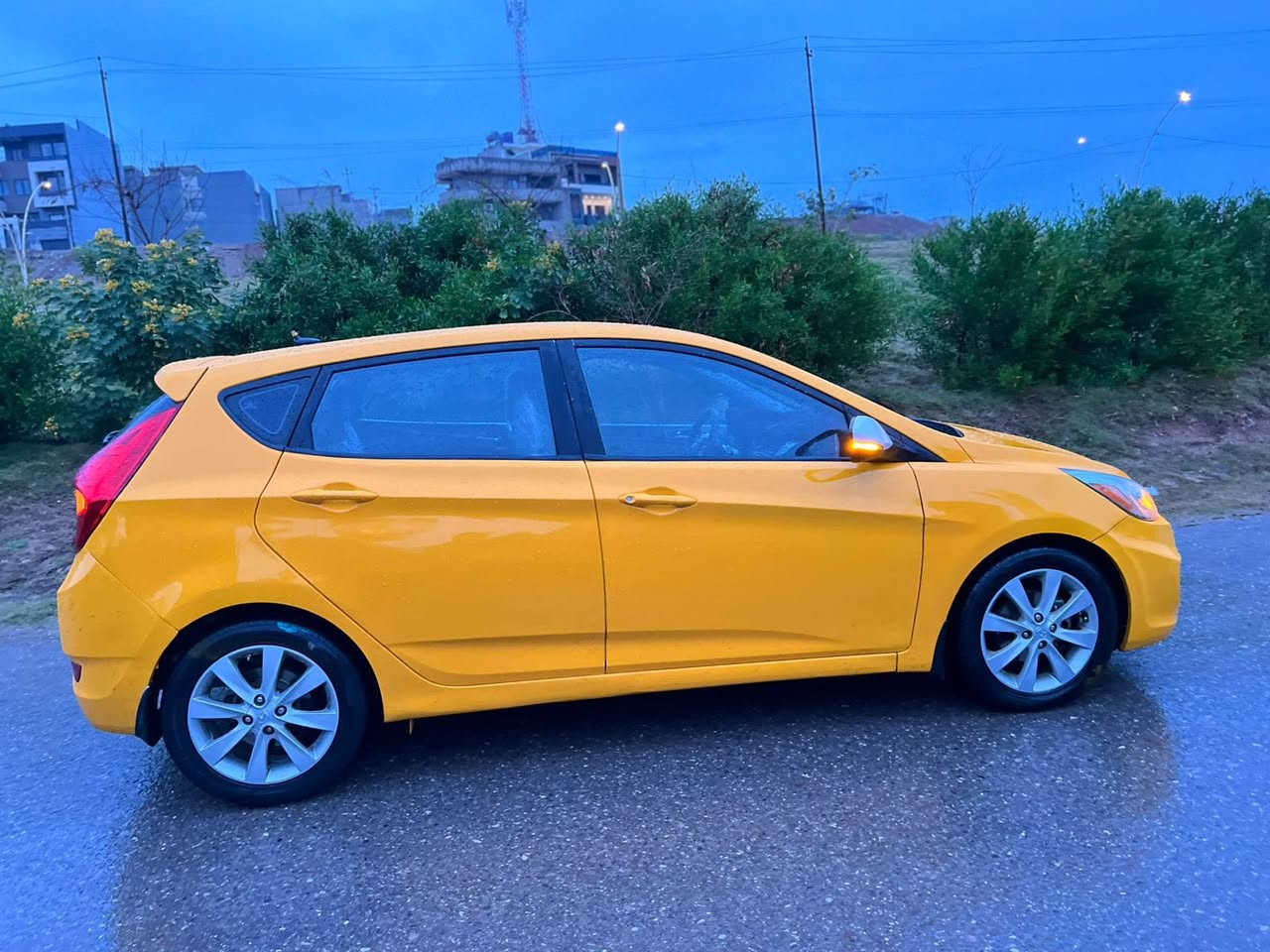 للبيع🌹
اكسنت ٢٠١٤
هاتش باك 
نظيفه وجاهزه ماشيه ١٥٠ فقط سياره استخدام شخصي 
وارد امريكي
رقم دولي هيئه وغرامات صفر 
السياره بأسمي تحويل مباشر 
السعر ٨٥مجال بسيط
مكان السياره حي العربي 
التواصل على الرقم ***********
