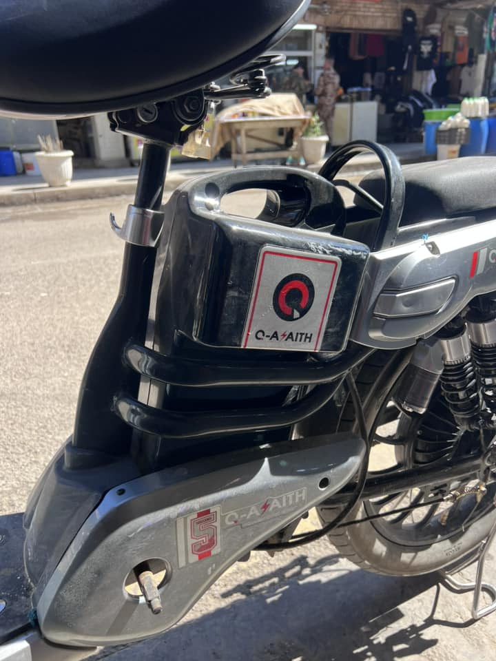 دراجه شحن نظيفة كلش استعمال قليل والنظافة مثل ماتشوفون 
للبيع مكاني حله 
السعر 400 وبيه مجال قليل
***********
