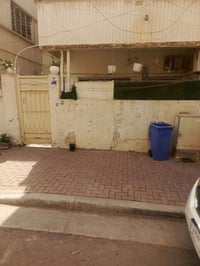 دار للبيع المساحه ٨٠ م العطيفية الثانية خلف مستشفى الرازي الواجهة ٥ ون...