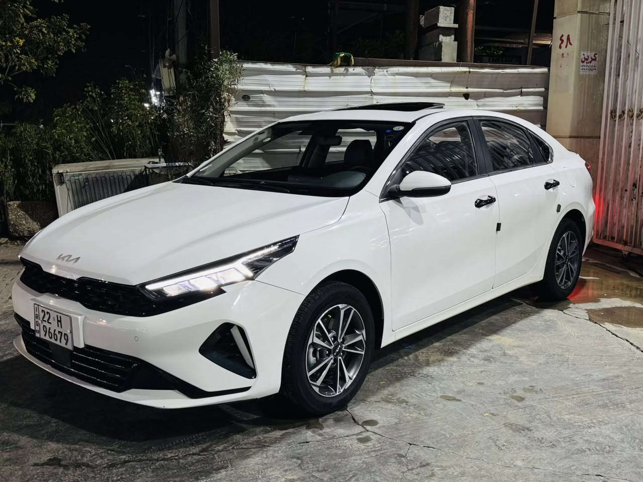 السلام عليكم ورحمة الله وبركاته
K3 موديل2024 

المواصفات:
• فتحة سقف
• بصمة تشغيل
• شاشة + كامرة
• شحن وايرلس
• كشنات جلد
• ⁠مري كهرباء 
• ⁠هندبريك بصمه 
• ⁠اربعه ويل كب 
• ⁠حساس امامي خلفي 
• ⁠ثلاث عدسات زنون عالي ناصي 
• ⁠دفليوزر خلفي ضبابي 
• ⁠سبايدر خلفي صندوك 
• ⁠بل اضافه الى سكوبات خلفيه 
• ⁠ويدات بلاك 
• ⁠فل تحكم ستيرن 
• ⁠وانظمت قياده ايكو سبورت نورمل سمارت
• ⁠نظام الاوتو هولد 
• ⁠الاستفسار اكثر الاتصال ع رقم 
• ⁠*********** 
• ⁠عنوان السياره بغداد الكريعات شارع الوقف السني مقابيل كلية القانون معرض تاج الملك 

  •
