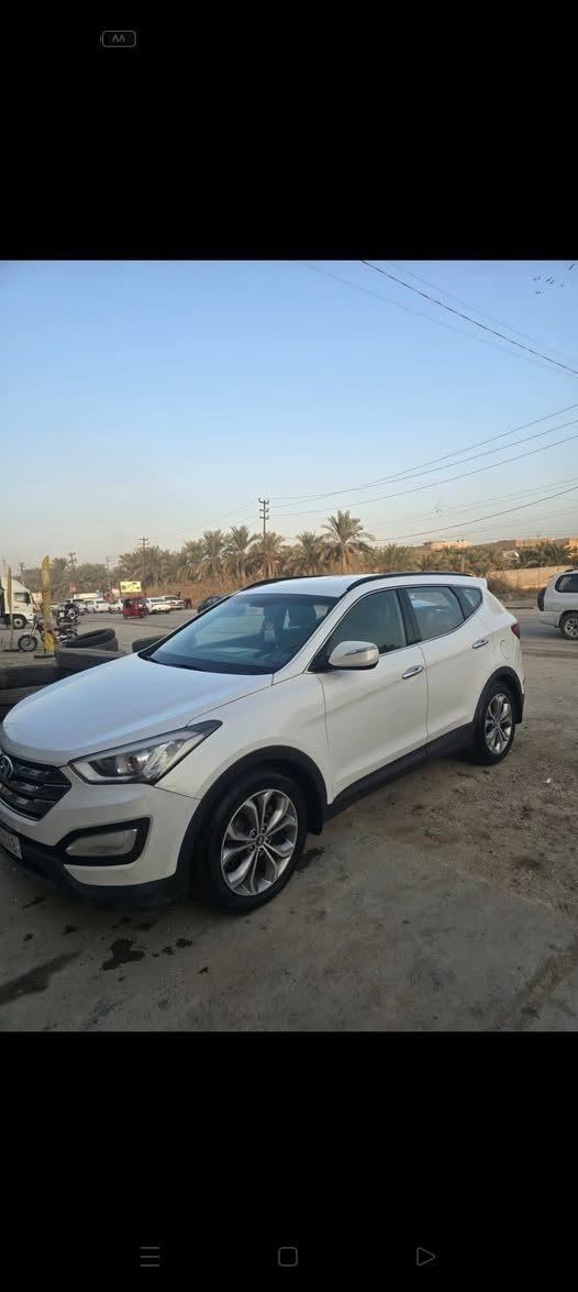 سنتافيه خليجي موديل ٢٠١٤ كفاله عامه (بيع فقط)
محرك ٦ سلندر 
٧ راكب 
٣ قطع تبريد 
شاشه كاميرا حساس خلفي 
فور ويل 4x4
ماشيه ١٠٤ ألف على وضع الشركه 
رقم ذي قار/تحويل مباشر 
مكان السياره ذي قار 
للاستفسار الاتصال على صاحب السياره ***********
غير متواجد على الماسنجر مكلف بالنشر  .
