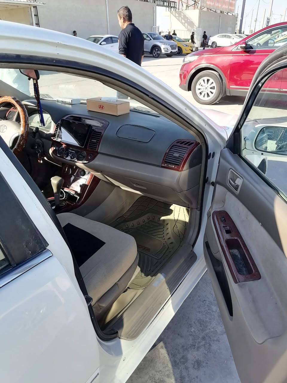 كامري المكان واسط موديل 2006خليجي سعر 80وبيه مجال حك الجيه ابو مصطفى ***********
