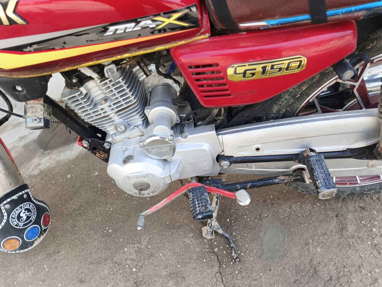 يا •اللّـہ̣̥ سلام ۈعـْليگمٌ-ٱلسّلٱمّ:ﯙرحـّمَة ٱللـّہ ۈبٌرگـّاتہ.للبيع  دراجه سيفان سونك ايراني 5 گير  دراجه گيره ومحرك جديد. مكان بغداد سريع الغزاليه التبادل السعر 450 وبيه مجال ***********/*********** كورك بي واتساب 🤝
