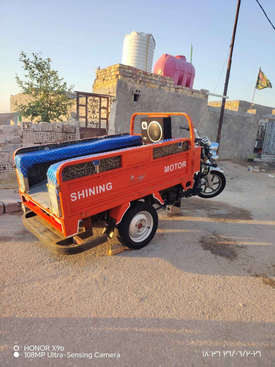 سلام عليكم ستوته للبيع موديل 23 ستوته مكفول كفاله نظيفه وحلوه مكان النجف طريق كربلاء نجف عمود 193 *********** ***********
