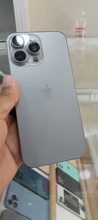 ايفون 15 برو ماكس بطاريه 86 الاستفسار مراسله خاص او واتس 07805557405