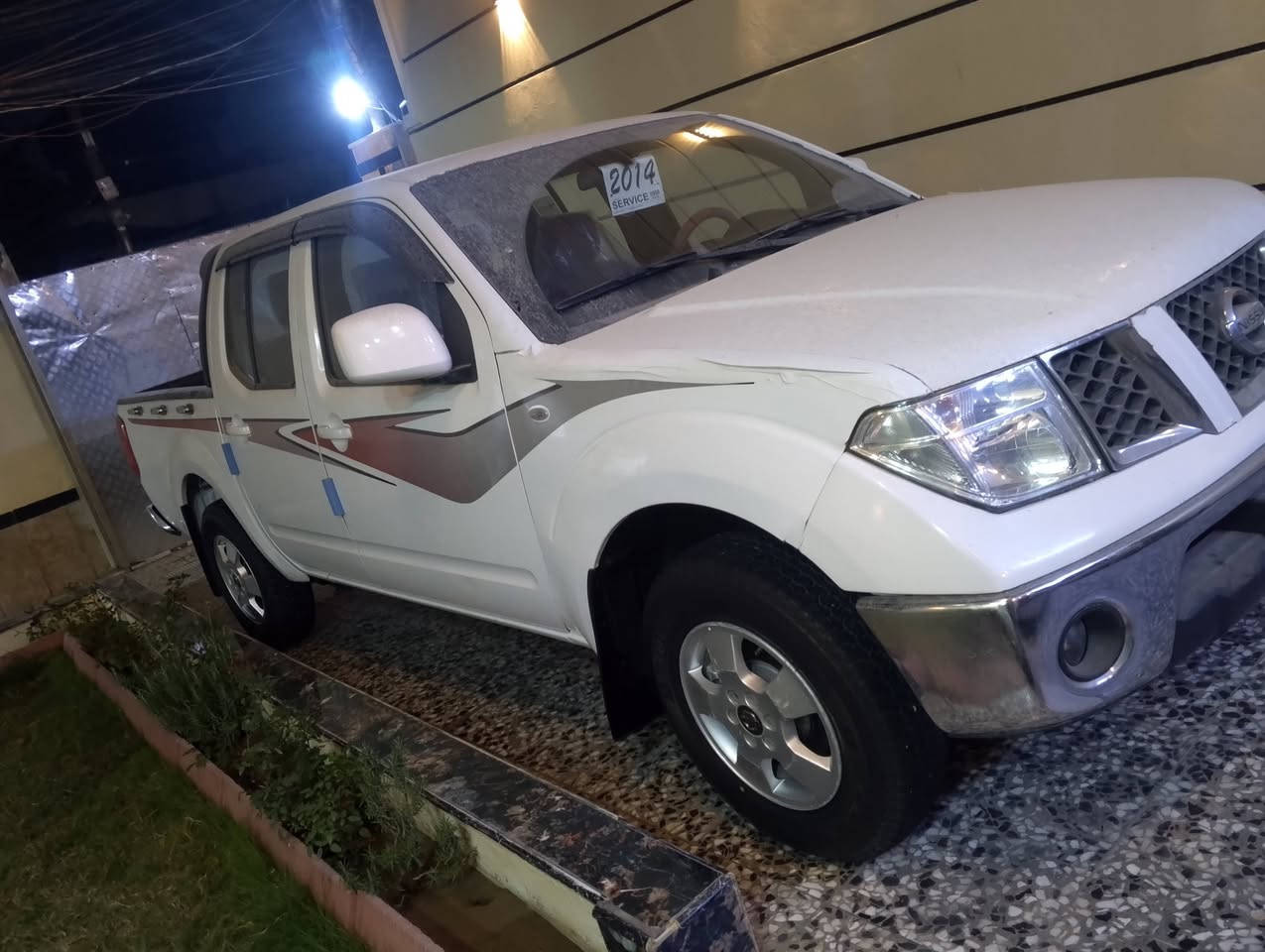 نيسان نافارة موديل 2012 اوتماتيك رقم بغداد تحويل ثاني يوم بية صبغ باب السايق بلحوض من جوة وبية بلجاملغ اليمنة من كدام السعر 95 وبية مجال ***********
