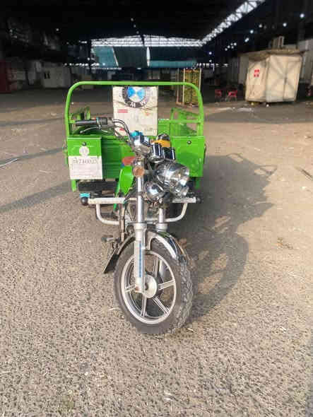 سلام عليكم ستوته 2022محرك مكفول  اوراق اصوليه سعر 2250 وليه مجال رقم***********
