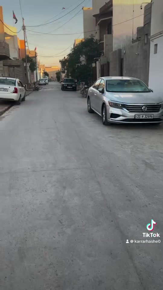 إعلان (14)

السلام عليكم 

🏠 دار حديثة للبيع (زراعي) 🏠
المواصفات للبيت:
 المساحة الكلية: 102 متر مربع.
 الواجهة: 6 متر.
 نوع البناء: بناء حديث طابقين.
تفاصيل الطابق الأول (الجاهز للسكن):
 🛏️ غرفة نوم مريحة.
 🛋️ هول داخلي واسع.
 🚪 صالة استقبال للضيوف.
 🍳 مطبخ بتصميم حديث.
💡 مميزات العقار:
 بناء جديد وتصميم يستغل المساحة بشكل ممتاز جداً.
 موقع منطقة حسن المجتبئ 
مميز وقريب من الخدمات الأساسية.
 الطابق الأول مجهز بالكامل ولا يحتاج إلى أي مصاريف إضافية (جاهز للسكن مباشرة).
يرجى مراسلة الصفحة مباشرة

https://www.instagram.com/mktbalqmt?igsh=NGN5bmx6MnV1M3du&utm_source=qr انستكرام 

https://www.facebook.com/share/19Fe6QgzLA/?mibextid=wwXIfr
الفيسبوك 

https://www.tiktok.com/@karrarhashe0?_r=1&_t=ZS-97YQWRhgb5z تيك توك

 أو الاتصال بنا عبر الأرقام التالية:
[***********]
[***********]

📍 موقع المكتب: شارع العام (مكتب القمة للعقارات والمقاولات العامة) قرب صيدلية طوز المركزية
