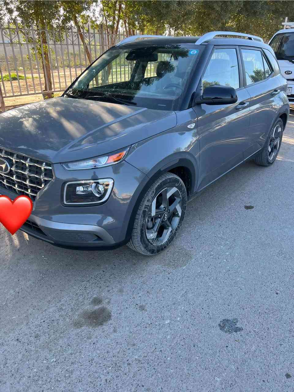 هونداي فينو 23                           مرقم بغداد بسمي فول موصفات                        تو كلر قمار 
  
☑️محرك دوش   
☑️بصمة تشغيل+أبواب تشغيل عن بعد                                 الد امامي خلفي. زنوان بلادي 
☑️شاشة ايباد كبيرة تدعم كار بلي +gps
☑️كاميرا دواره
☑️3 انضمة قيادة
☑️نقاط عمياء بالمرايه 
☑️تبريد شاشة + شاحنة والير ليس. 
🦼كشن تطريز جلد بلاد 
☑️رادار خلفي
☑️فول تحكم استيرن
☑️تحديد مسار تنبهك عند الخروج عن المسار توقف ذاتي
☑️حساس تايرات
 ☑️ويل كب 
☑️شاشه لتحديد العطلات 
مكان السيارة بغداد محموديه  
رقم تلفون***********بي واتساب
