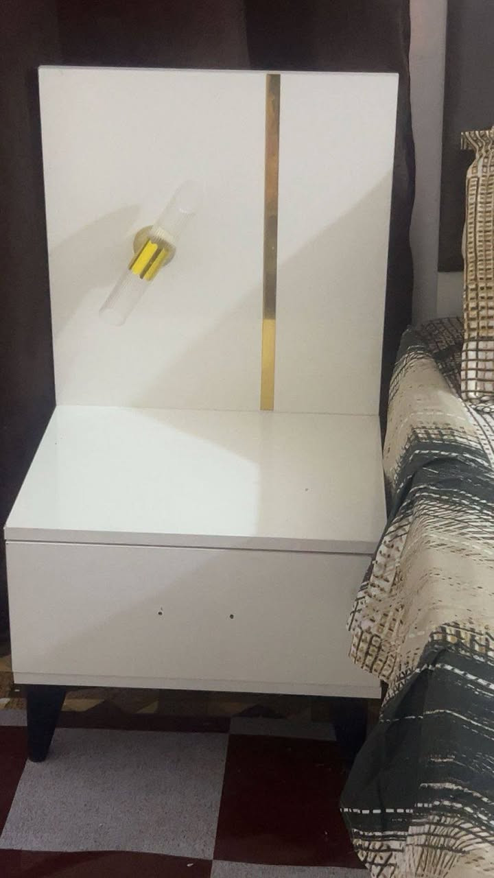 غرفه تركيه للبيع لسعر 400 فرن كهربائي كلش نضيف سعره50 للتواصل عل هاذ لرقم ‏‪0781 741 4598‬‏
