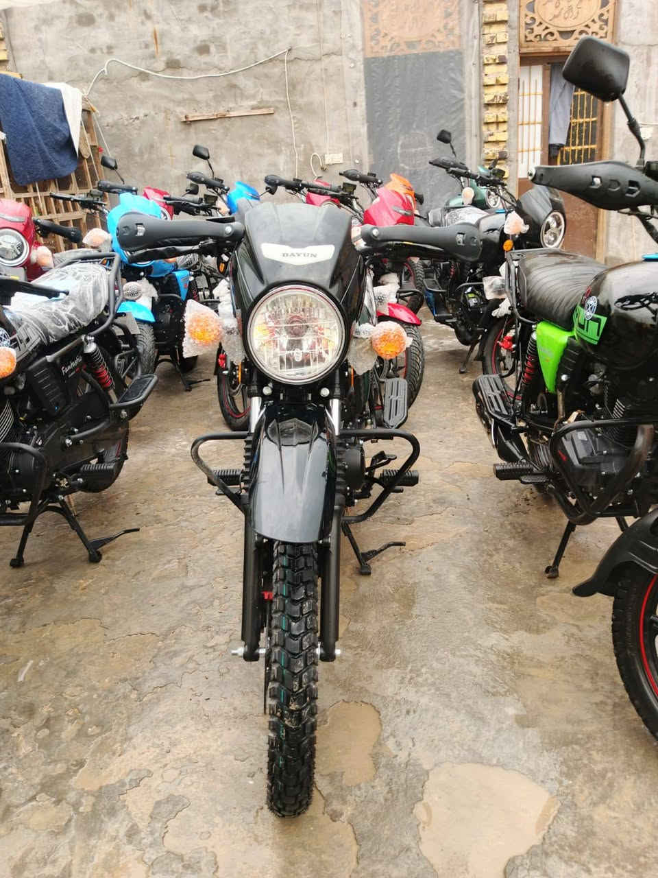 السلام عليكم دراجات دايون مستعمل شي قليل


**إذا كنت صاحب هذا الإعلان وتريد حذفه لأي سبب، رجاءا أرسل رسالة إلى الدعم الفني**