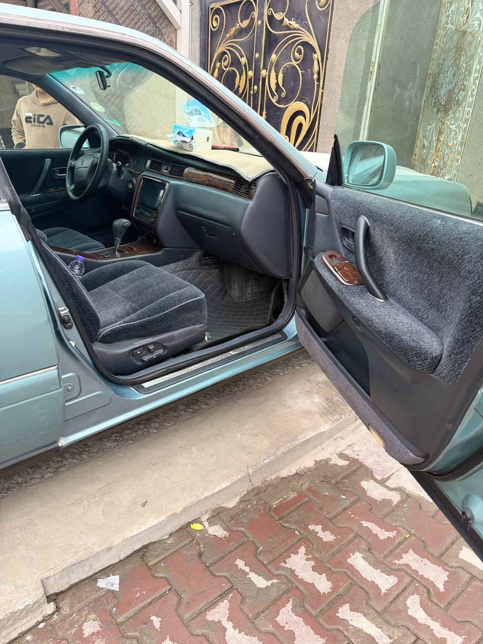 راس ثور فلات مديل 96 سيارة جديدة وحلوة ومكفولة من لكصة ونقل جثة سنوية 28 مكان سيارة ميسان العمارة راعيهة الشرعي موجود بل عمارة رقم ابو سيارة ***********    *********** ما متواجد ع فيس اني مكلف بنشر الاستفسار التصال على احدى الارقام
