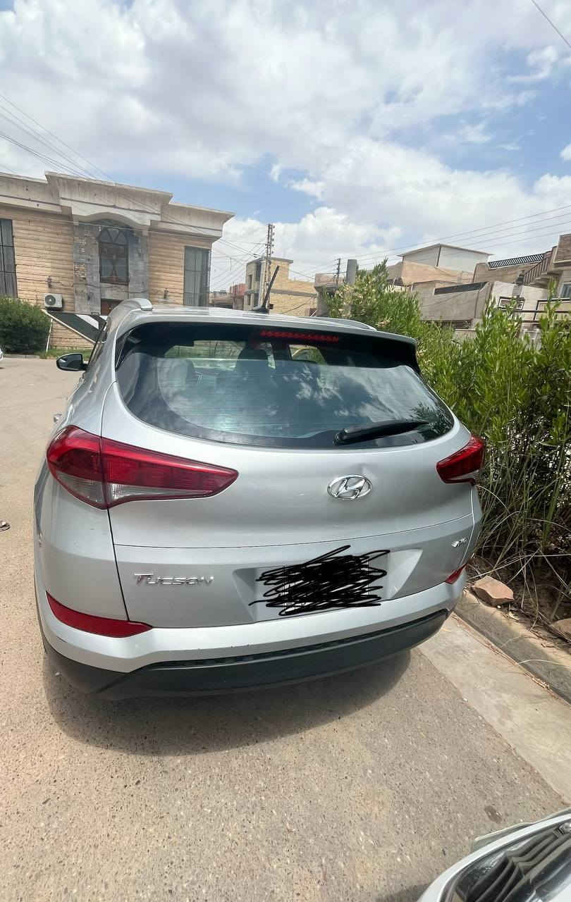 توكسان ٢٠١٧ وارد امريكي محرك نظيف  تبريد ثلج  صدر جديد الرقم بغداد باسمي السيارة بغداد, العراق


**إذا كنت صاحب هذا الإعلان وتريد حذفه لأي سبب، رجاءا أرسل رسالة إلى الدعم الفني**