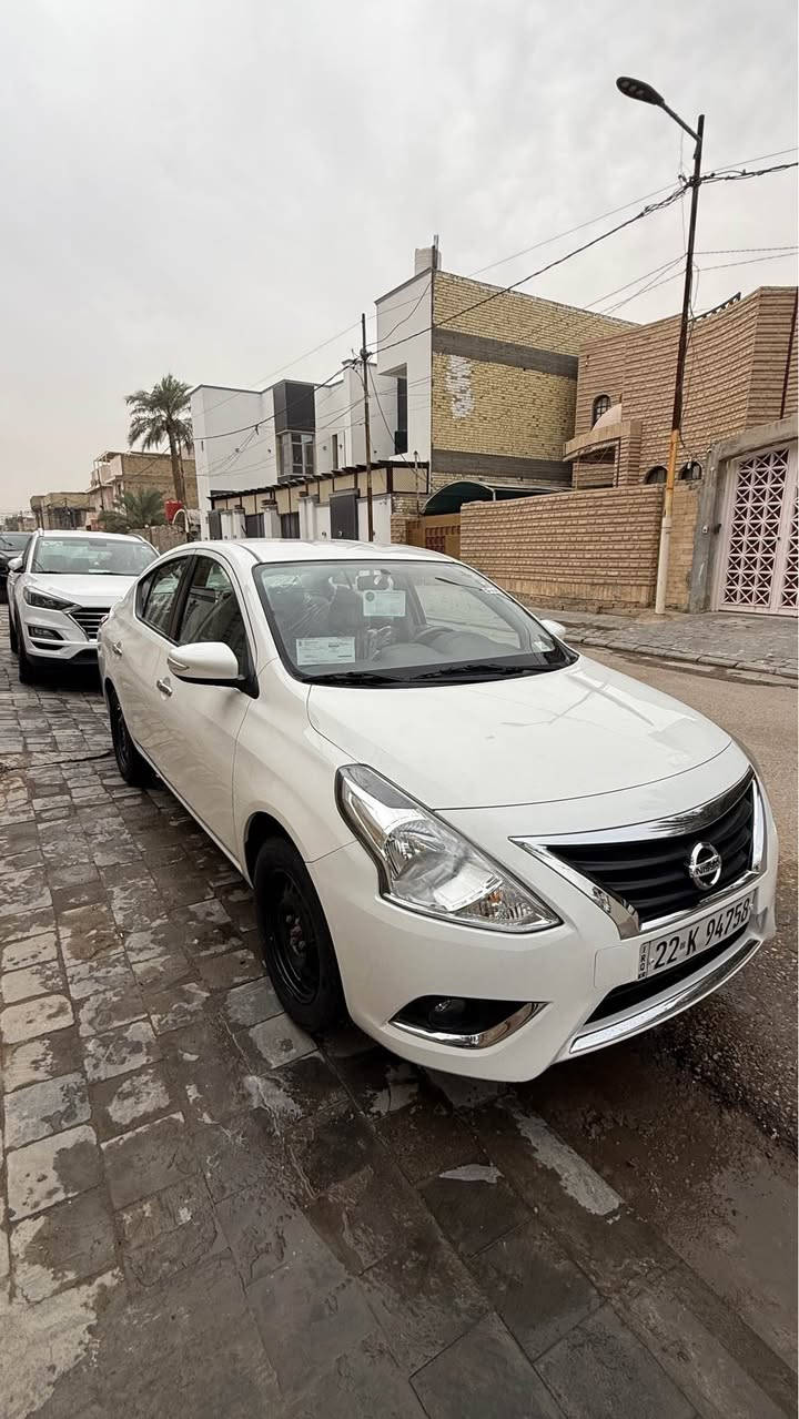 السلام عليكم 
نيسان صني مديل ٢٠٢٥ ماشيه ١٥ الف كفاله عامه اخت الزيرو 
فول مواصفات اربعه جام كهرباء حساس خلفي شاشه تحكمات ستيرن اشاير بل مري  
مكاني النجف الاشرف السعر ١٢٤ مجال بصيط *********** النجف, العراق
