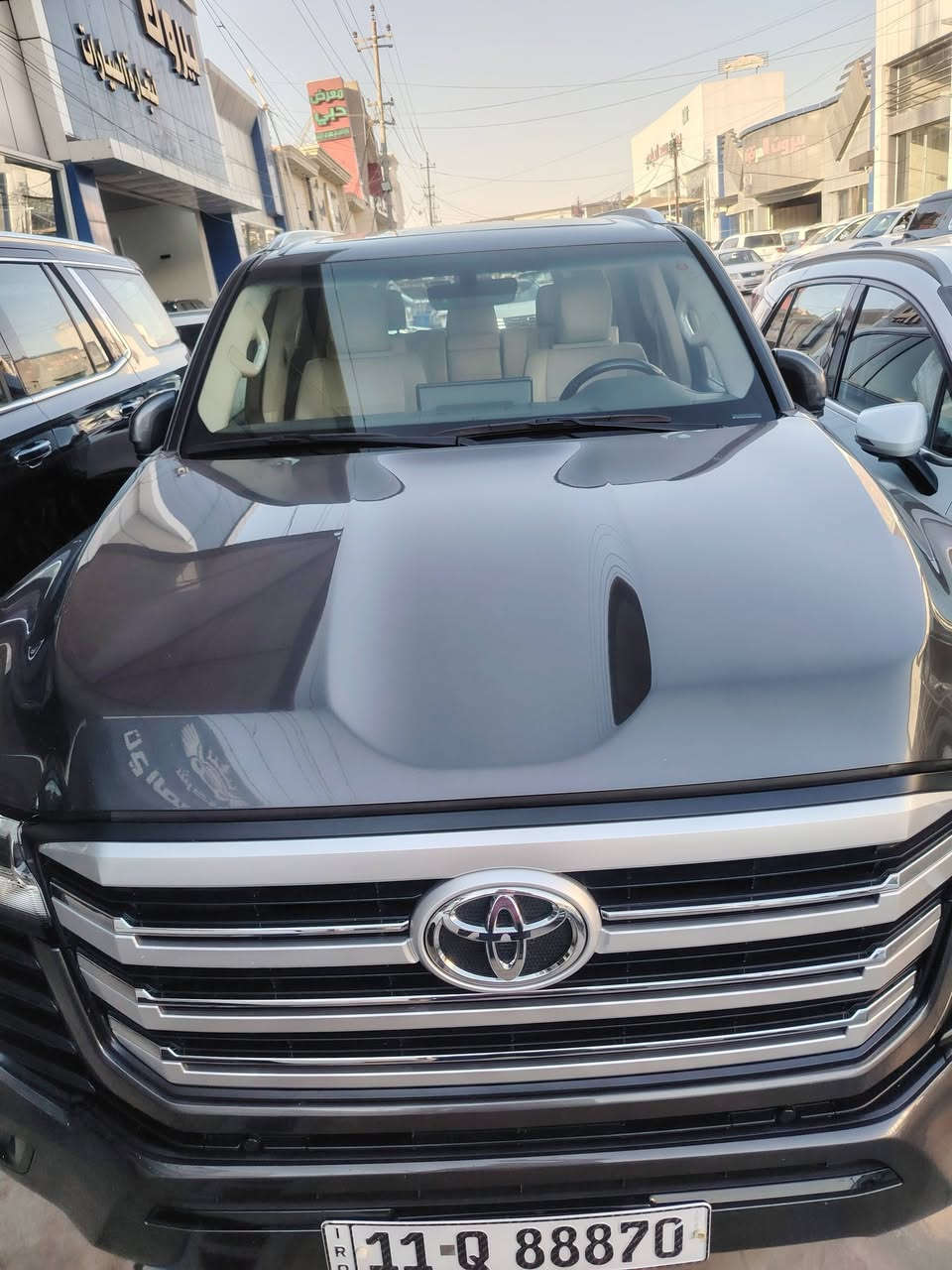 سلام عليكم لاندكروزر ٢٠٢٢ لون فيلي ساز للاتصال *********** في بغداد ماشيه ٥٧ الف باسمي السعر ٥٤ الف دولار
