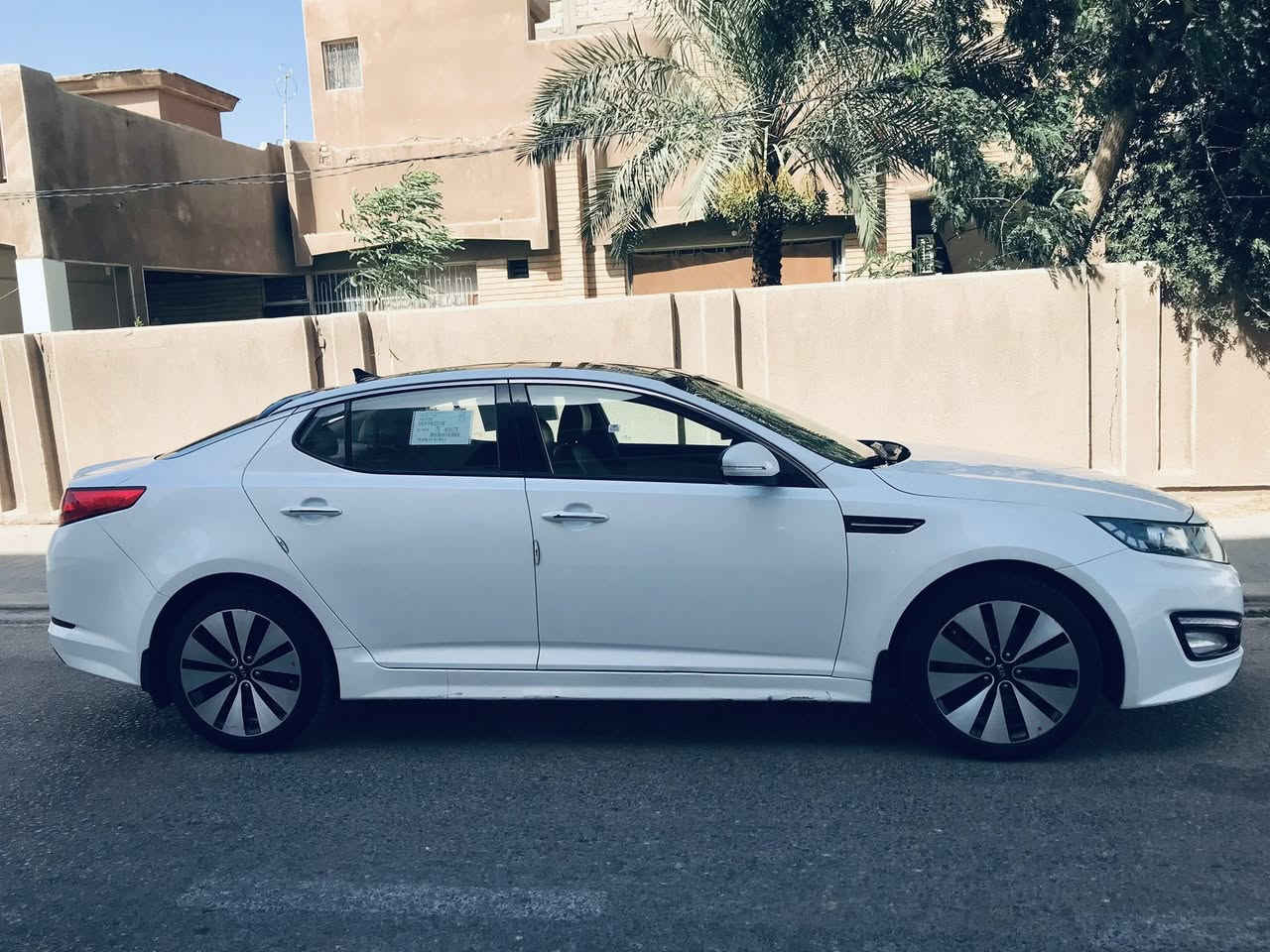 سلام عليكم. كيا اوبتما 2013  مكفوله

فول مواصفات

محرك 2400

 رقم اربيل  باسم شركة جوهرة البخيت تحويل 

***المواصفات***

بانوراما 

مراية تعتيم 

بصمه تشغيل وابواب 

لد نهاري امامي خلفي

كشن كهرباء + ذاكرة خزن ميموري

كشنات جلد

تحكم فول

حساس خلفي

شاشه كبيره وكامرا

شفتات بلستيرن

مثبت سرعه 

دبل اكزوز  صالنصة 

ويل 18 كروم

سياره كفاله عامه ماعدا بارد قليل بلجاملغ الامامي جهة السايق 

مكاني النجف الاشرف 
السعر 137
الاتصال على الرقم ***********
