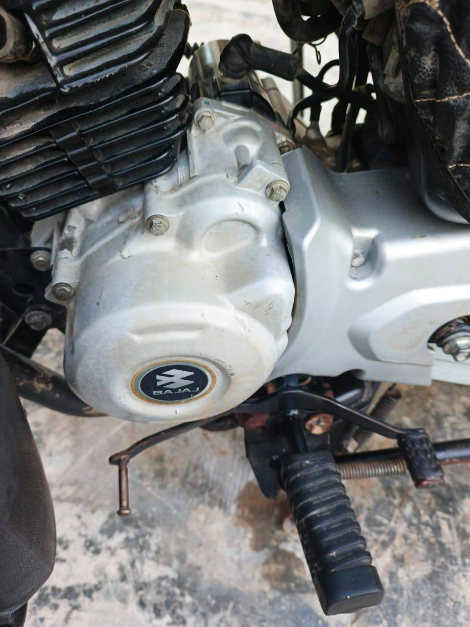 للبيع دراجه بوكسر كلاسك موديل ٢٠ مرقم المكان ديالى شهربان ***********
